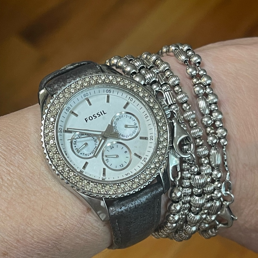 Fossil Crystal Bling Chronograph Watch - Picture 13 of 13